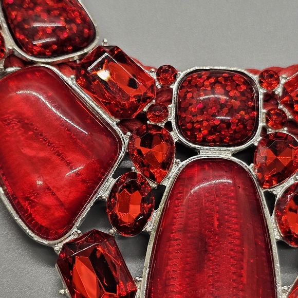 Red Gemstone Braided Necklace set 😍 - Picture 7 of 8